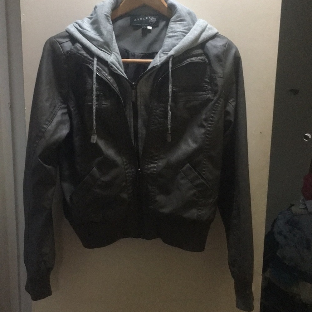 Ashley jacket 26 international large